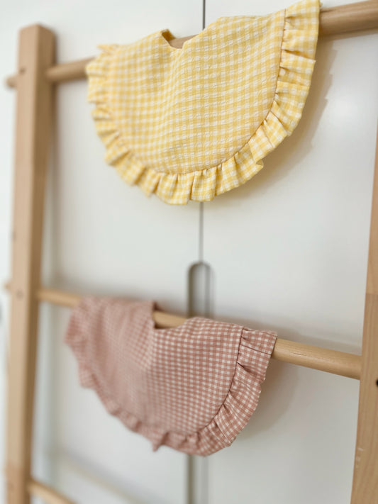 Babero Volante Bicolor Nude